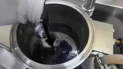 خلط أنابيب الكربون النانوية أحادية الجدار (SWCNTs) باستخدام الخالط المخبري عالي الضغط